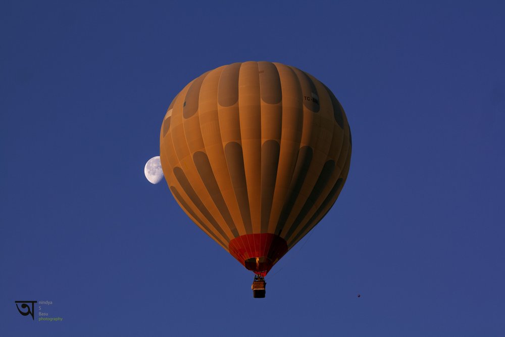 Hot air balloon ride in Cappadocia 2