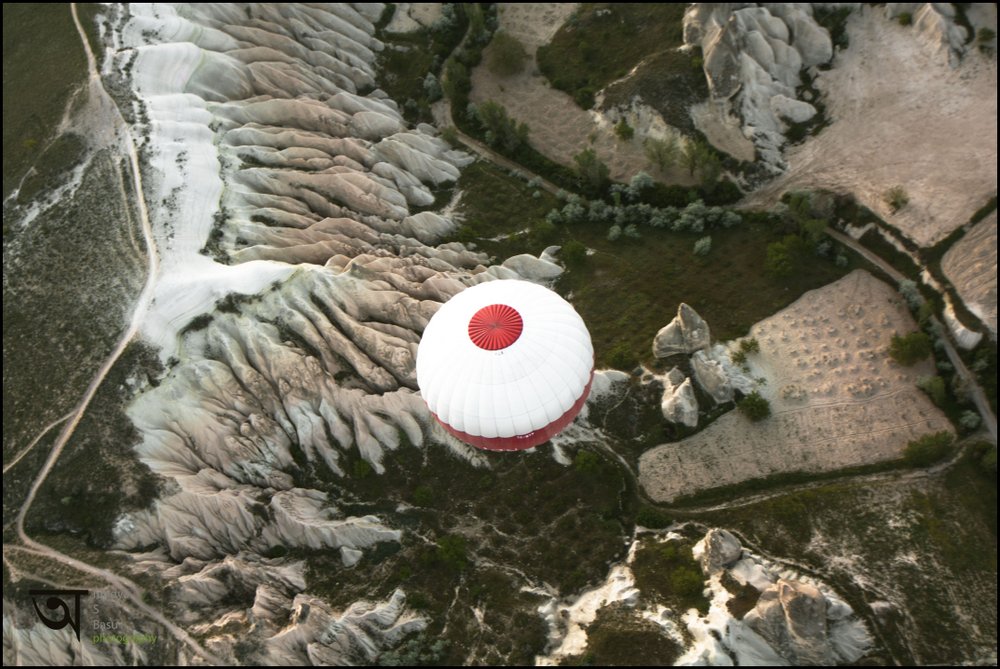 Hot air balloon ride in Cappadocia 3