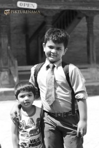 School_kid_at_Bhaktapur_Durbarsquare_Kathmandu_Nepal