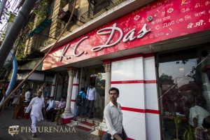 Legendary K C Das shop in 10 best sweet shops in kolkata by pikturenama