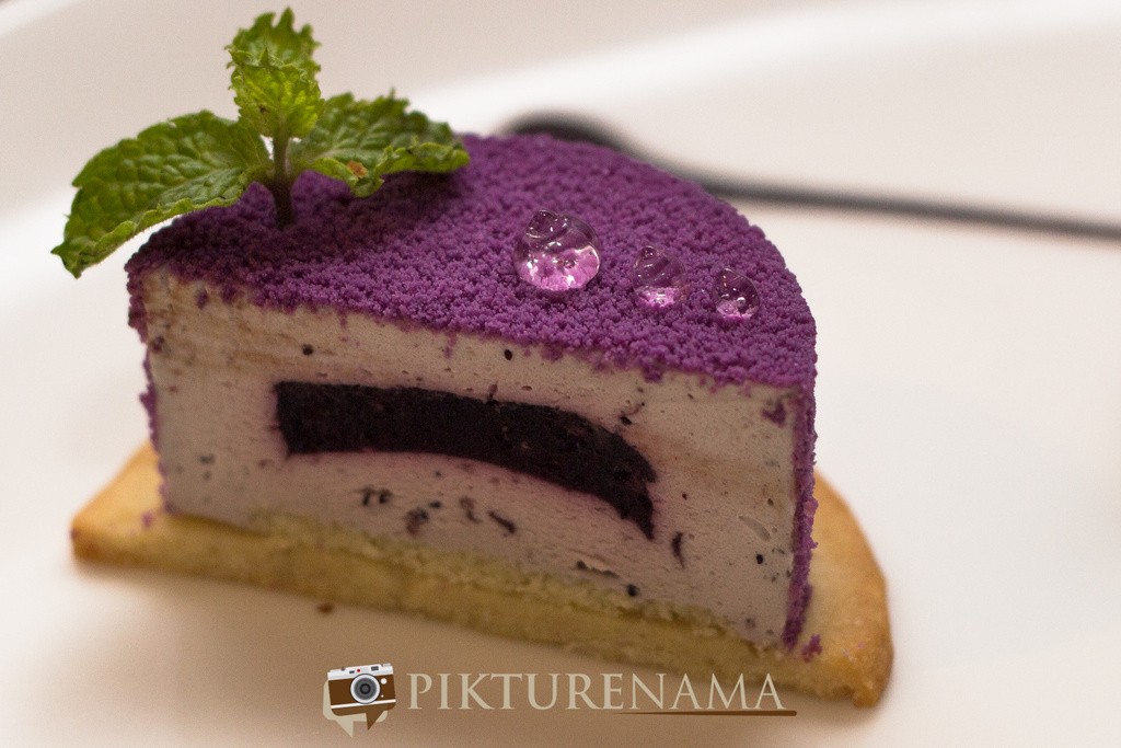The Lalit Great Eastern Bakery blue berry cheese cake