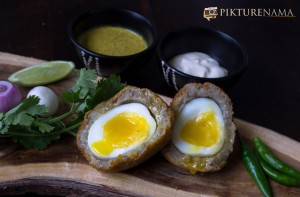 runny yolk for Dimer Devil or Scotch eggs Desi style by pikturenama