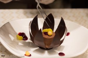 Fabelle by ITC the chocolate flower