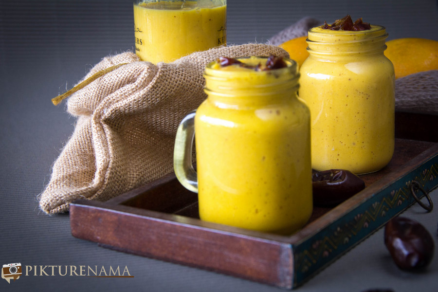 Date and Mango Smoothie. Aam Khejur Ghol