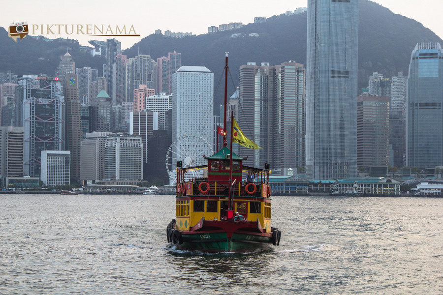 Sunset cruise Hong Kong 3