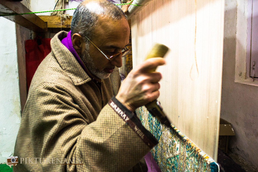 Faces of Kashmir carpet weaver 5