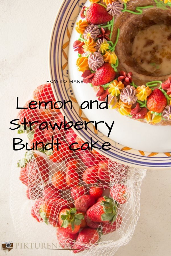 Lemon and Strawberry Bundt cake