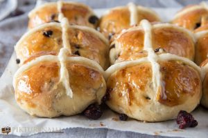 How to make Hot Cross Buns - 3