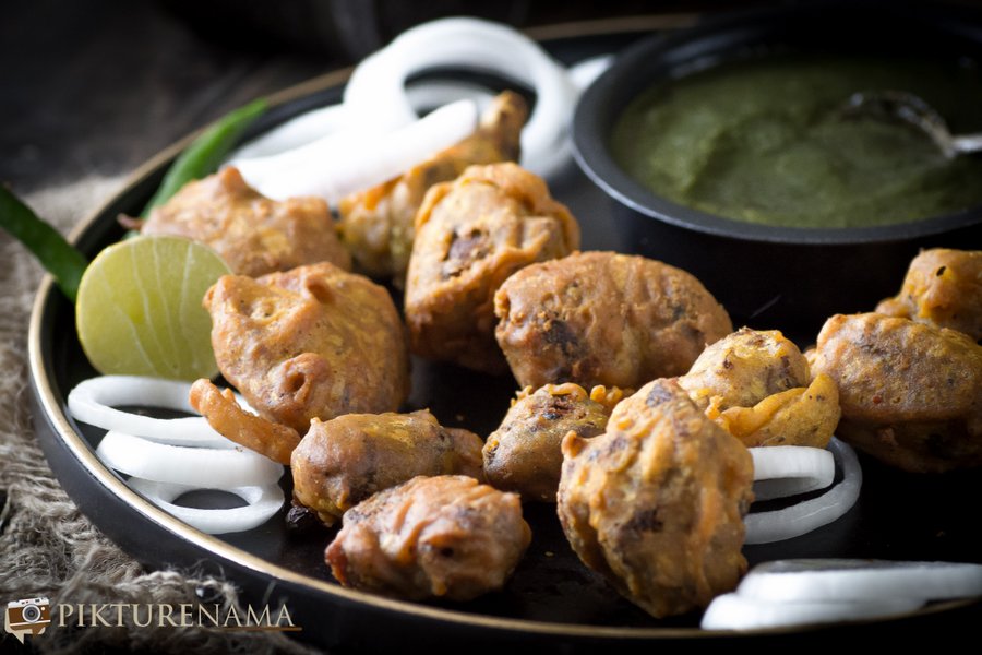 Spicy Mutton Pakoda from Pakodas by Sangeeta Khanna