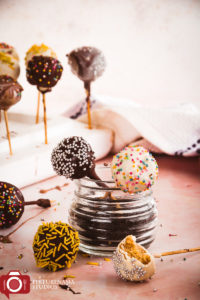 Cake pops for Diwali - 6