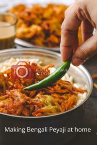 Easy Bengali Onion Fritters - Peyaji at home - 2